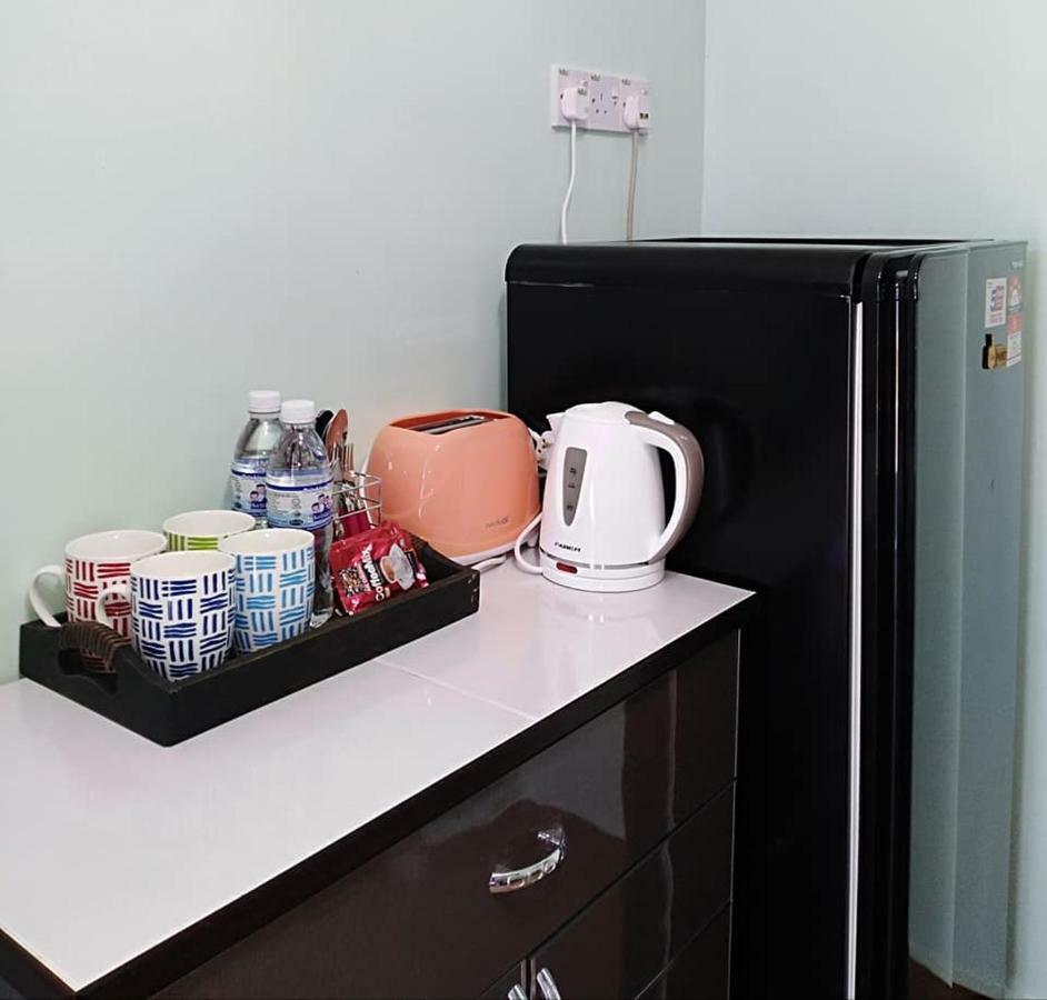 M'S Place Chalet Bed&Breakfast Джорджтаун Экстерьер фото